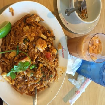 Noodle World - Seafood pad thai. - Chinese Near Me - Alhambra, California