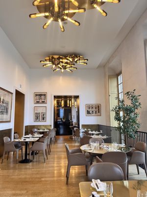 Ore - Ducasse au château de Versailles by null
