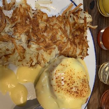 Old European - 1/2 order traditional eggs Benedict. - Breakfast & Brunch Near Me - Spokane, Washington
