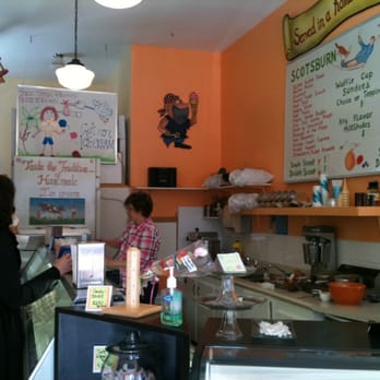 Sweet Treasures Confectionery - Ice cream! - Ice Cream & Frozen Yogurt Near Me - Lunenburg, Nova Scotia Sweet Treasures Confectionery - Ice cream! - Ice Cream & Frozen Yogurt Near Me - Lunenburg, Nova Scotia