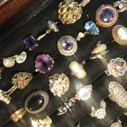 BW Antiques
