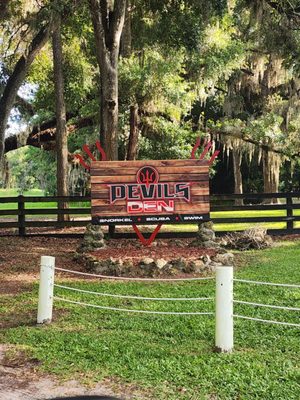 Devil's Den Prehistoric Spring and Campground by null
