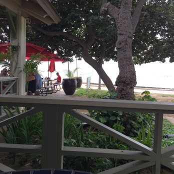 Barefoot Beach Cafe - Breakfast & Brunch Near Me - Honolulu, Hawaii