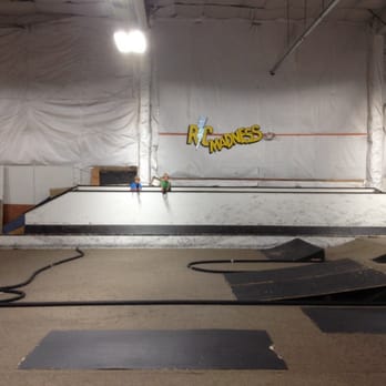 R/C Madness - Hobby Shops Near Me - Enfield, Connecticut