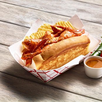 LobsterCraft - South Norwalk - a hot dog and chips - Food Trucks Near Me - Norwalk, Connecticut LobsterCraft - South Norwalk - a hot dog and chips - Food Trucks Near Me - Norwalk, Connecticut
