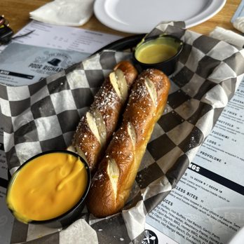 Poor Richard’s Public House - Soft Pretzels - Bars Near Me - Wexford, Pennsylvania Poor Richard’s Public House - Soft Pretzels - Bars Near Me - Wexford, Pennsylvania