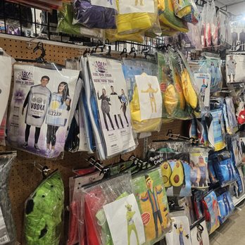 Kreepy Halloween - Costumes Near Me - Sherman Oaks, California Kreepy Halloween - Costumes Near Me - Sherman Oaks, California