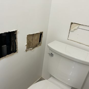 CJ Plumbing - Cut open the wall for no reason,  Cj plumbing had no idea what he was doing. What a joke. Wasted time and money. Huge red flag - Plumbing Near Me - Waipahu, Hawaii