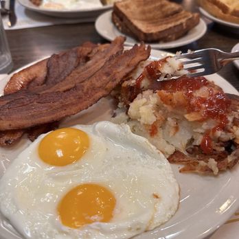 Country Way - Bacon and eggs - American Near Me - Fremont, California Country Way - Bacon and eggs - American Near Me - Fremont, California