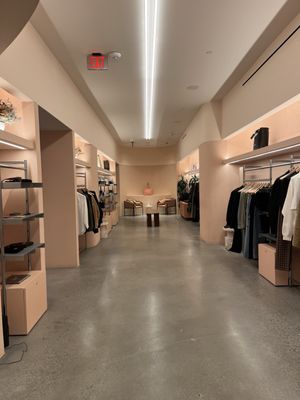 manifest 002 - Union Market by null