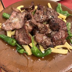 Escudo 11 - Surtido de carnes