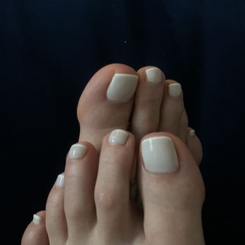 The Room Organic Spa - Gel Pedicure - Massage Near Me - Los Angeles, California The Room Organic Spa - Gel Pedicure - Massage Near Me - Los Angeles, California