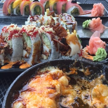 Fin Sushi Bar - Baked scallops and an assortment of rolls - Sushi Bars Near Me - Chicago, Illinois