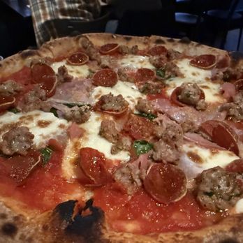 Pizzana Silver Lake - CARNIVORO PIZZA - Pizza Near Me - Los Angeles, California