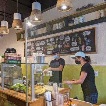 Livite - Inside - Juice Bars & Smoothies Near Me - Brookline, Massachusetts Livite - Inside - Juice Bars & Smoothies Near Me - Brookline, Massachusetts