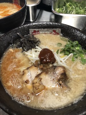 Ramen Tatsunoya by null