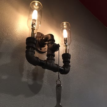 AYCE Gogi - VAN NUYS - Kinda diggin the light fixtures. - Korean Near Me - Van Nuys, California