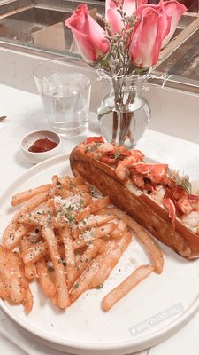 Margaux's Oyster Bar by null