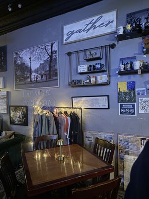 Shaw-nae’s House by null