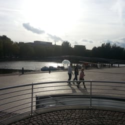 Bumper Boat - Immer wieder erfrischend