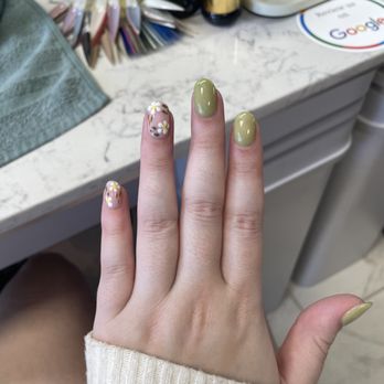 Awesome Nail & Spa - Nail Salons Near Me - Henderson, Nevada