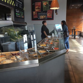 Hello Bistro - Salad Near Me - Pittsburgh, Pennsylvania