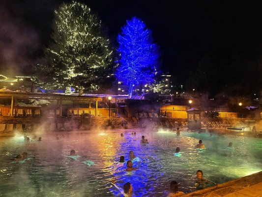 Glenwood Hot Springs Lodge by null