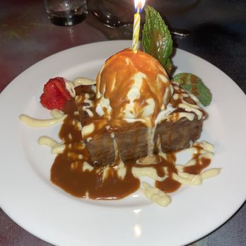 Geoffrey's Malibu - Warm Marbled Brioche Bread Pudding - Seafood Near Me - Malibu, California