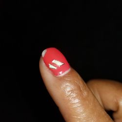 The Nail Polish Girl - The no-chip manicure, chipped less than 24 hours afterwards
