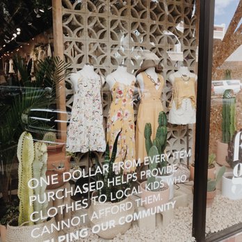 For Good - Springtime Mannequins - Women's Clothing Near Me - Redlands, California For Good - Springtime Mannequins - Women's Clothing Near Me - Redlands, California