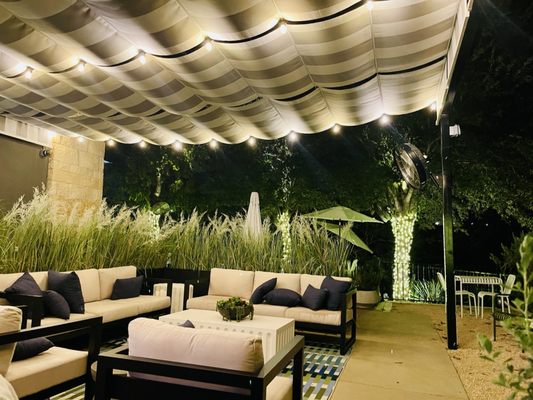 Farmand's Kitchen by null