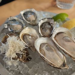 Gigis Oysters - 1/2 dozen oysters