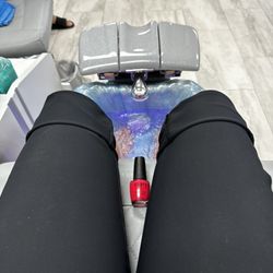 T Nails - Relaxing foot soak