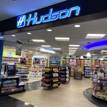 Hudson News - Entrance - Bookstores Near Me - Atlanta, Georgia