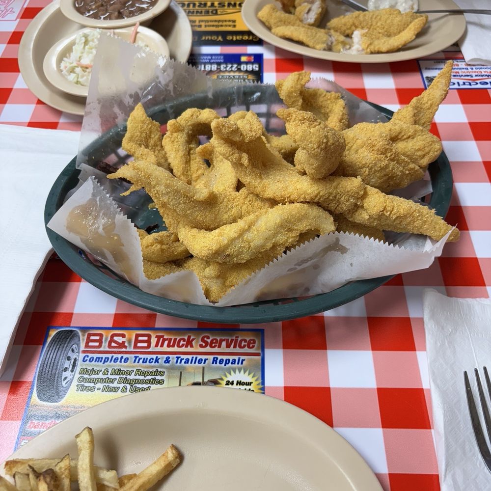 Casey's Catfish Corral - Catfish, fries, beans and slaw. - Seafood Near Me - Ardmore, Oklahoma