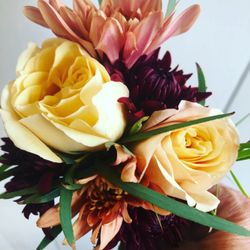 Mountain Laurel Florist