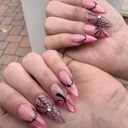 Golden File Nail Spa