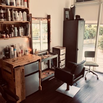 Aimee Marquardt Salon - Aimee Marquardt Salon in Santa Monica. Aimee's hair station. - Makeup Artists Near Me - Santa Monica, California Aimee Marquardt Salon - Aimee Marquardt Salon in Santa Monica. Aimee's hair station. - Makeup Artists Near Me - Santa Monica, California
