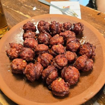 Casa Toni - Spicy house chorizo - Tapas/Small Plates Near Me - Madrid, M