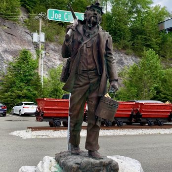 Sterling Hill Mining Museum - Museums Near Me - Ogdensburg, New Jersey