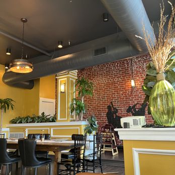 Southern Kitchen - Scenery - Southern Near Me - Richmond, Virginia