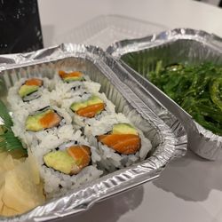 Toki Japanese Cuisine - Salmon avocado