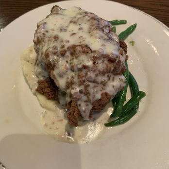 Red Heat Tavern - Southern chicken - American Near Me - South Windsor, Connecticut