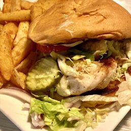 Grilled Shipyard Grouper Sandwich Grilled Shipyard Grouper Sandwich