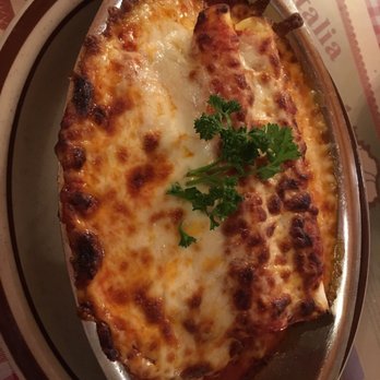 DeNicola's Restaurant - Manicotti Stuffed With Ricotta Cheese - Italian Near Me - Portland, Oregon