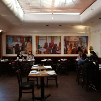 Zut On Fourth - Nice atmosphere - Mediterranean Near Me - Berkeley, California Zut On Fourth - Nice atmosphere - Mediterranean Near Me - Berkeley, California