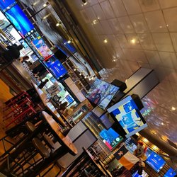 Bombshells Restaurant & Bar - Inside