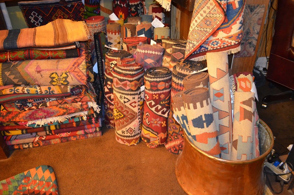 CHICAGO RUGS & KILIMS Updated July 2024 36 Photos 2952 N Clark St, Chicago, Illinois