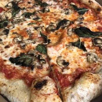 Pi Co - Pizza Near Me - Ottawa, Ontario