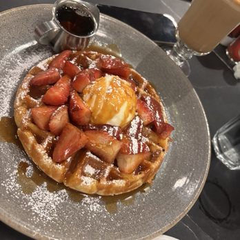 Eggspectation - Bay Street - Strawberry caramel compote waffle - Breakfast & Brunch Near Me - Toronto, Ontario Eggspectation - Bay Street - Strawberry caramel compote waffle - Breakfast & Brunch Near Me - Toronto, Ontario